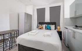 London Selwyn Unique & Stylish Studios